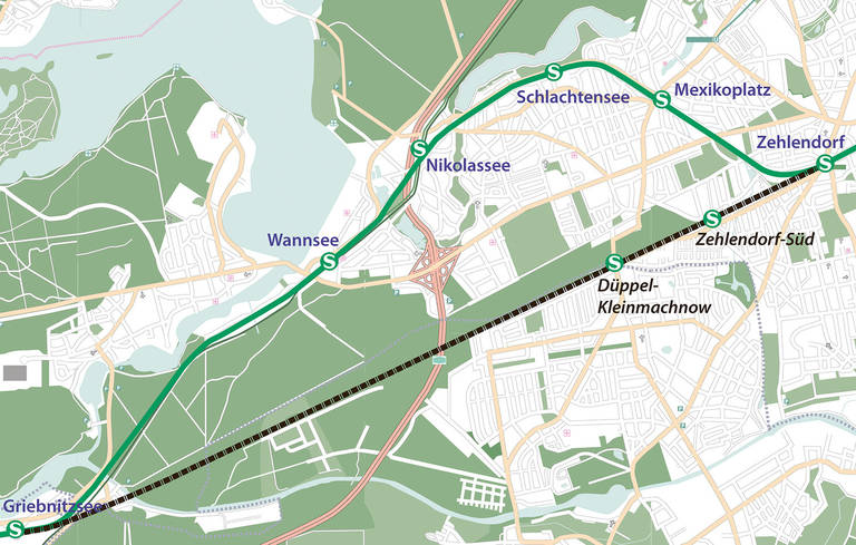 Ehemaliger Verlauf der Stammbahn: Vom Bahnhof Zehlendorf über Zehlendorf-Süd und Düppel-Kleinmachnow nach Griebnitzsee.