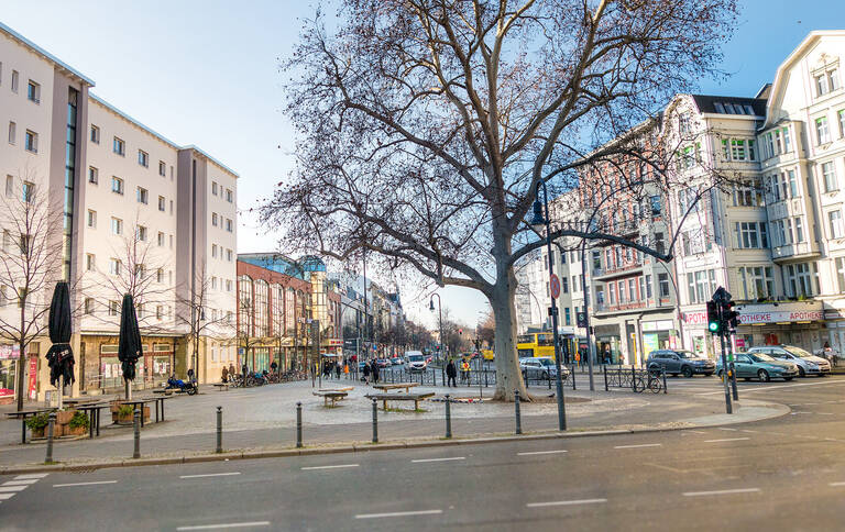 Der Kaiser-Wilhelm-Platz heißt künftig Richard-von-Weizsäcker-Platz.