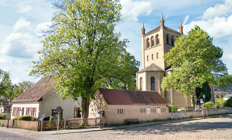 Am 3. Oktober wird rund um die Kirche am Stölpchensee das Erntedankfest gefeiert.