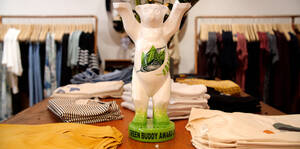 Green Buddy Award im Einzelhandelsgeschäft LOVECO. Foto: Schmitt Pictures