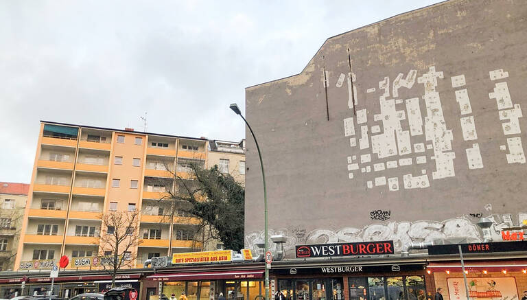 Soll umgestaltet werden: Die Ecke Uhlandstraße/Fechnerstraße.  Foto: BACW/Farchmin