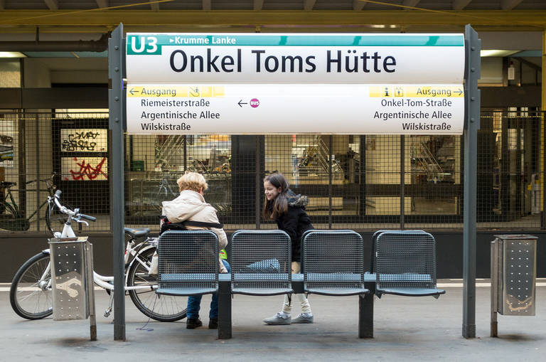U-Bahnhof Onkel Toms Hütte.