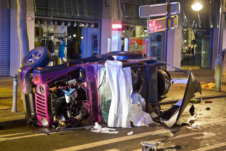 Der Jeep von Michael Warshitsky, der am 1. Februar 2016 als Opfer eines illegalen Autorennens starb. Foto: Tzscheuschner