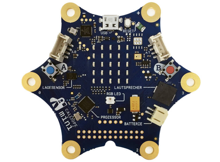 Mit dem Mikrocontroller Calliope mini ist ein spielerischer Einstieg in das Programmieren möglich. Foto: Jørn Alraun / Calliope.cc,  CC BY-SA 4.0