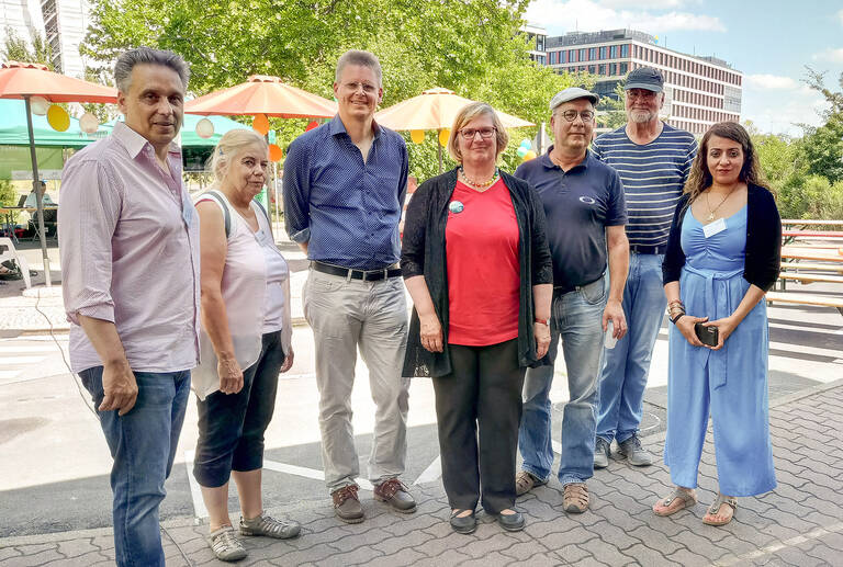 Von links nach rechts: Joachim Hampel, Vertreterin der Landesverkehrswacht, Bezirksstadtrat Tobias Dollase, Bezirksstadträtin Angelika Schöttler, Harald Petters, Herr Erzgräber, Karin Al-Shraydeh. Foto: Privat