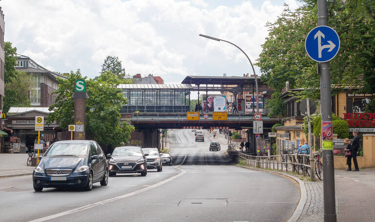 Nadelöhr S-Bahnhof Zehlendorf.