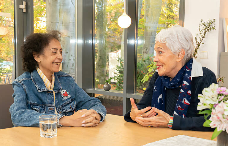 Schwer kranke und sterbende Menschen begleiten – eine erfüllende Aufgabe. Foto: Carolin Ubl