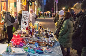 Stimmungsvoll am Kranoldplatz – am 16. Dezember heißt es wieder „Weihnachten to go“.