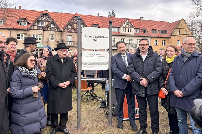 Feierliche Benennung des Estrongo-Nachama-Platzes am 16. Februar 2024. Foto: BA SZ