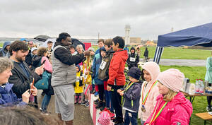 Der Benefizlauf „Malarathon“ startet am 21. April auf dem Tempelhofer Feld. Foto: Hope Foundation e. V.