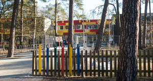 Sonderpädagogisches Förderzentrum Pestalozzi-Schule am Hartmannsweilerweg 47.