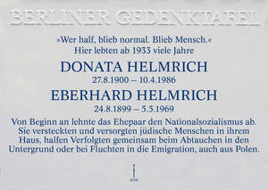 Seit 22.&nbsp;M&auml;rz 2025 erinnert eine Berliner Gedenktafel an der Westendallee&nbsp;99f an Donata (1900&ndash;1986) und Eberhard (1899&ndash;1969) Helmrich.