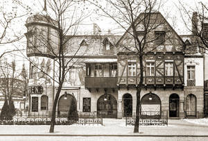 Historisches Foto des Emisch-Hauses um 1900.