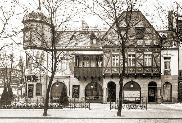 Historisches Foto des Emisch-Hauses um 1900.