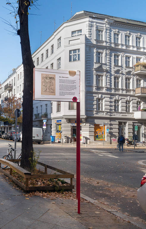 Die Inseltour führt mit 19 Stationen über die „Rote Insel“.