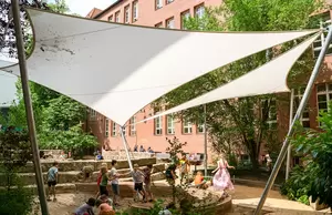 Sonnenschutz für Kita & Schule