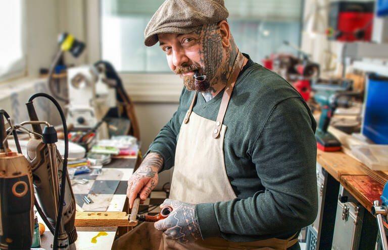 Kristijan Pavic fertigt in seiner Pfeifenmanufaktur wertvolle Einzelstücke.