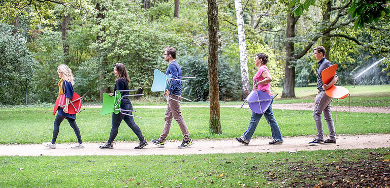 Weg zur Selbsthilfe. Foto: Mittelhof