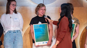 Christina Scholz, Leiterin des Kindermuseums unterm Dach, bei der Preisverleihung &bdquo;Nationale Auszeichnung &ndash; Bildung f&uuml;r nachhaltige Entwicklung&ldquo;. Foto: Martin Stollberg