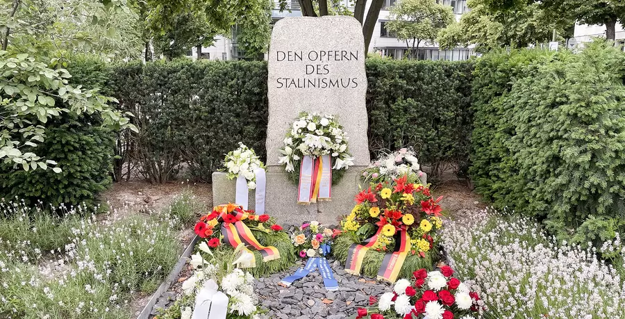 Den Opfern des Srahlinismus