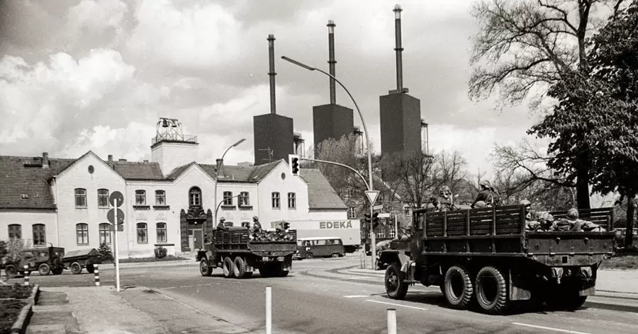 Kreuzung Osdorfer Straße und Ostpreußendamm