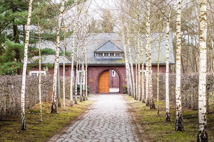 Landhaus und Landhausgarten Mittelhof