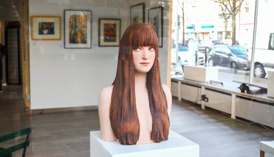 Mit Werken von Anna Maria Karpf und Rainer Kurka startete der Art Pavillon ´ 61.