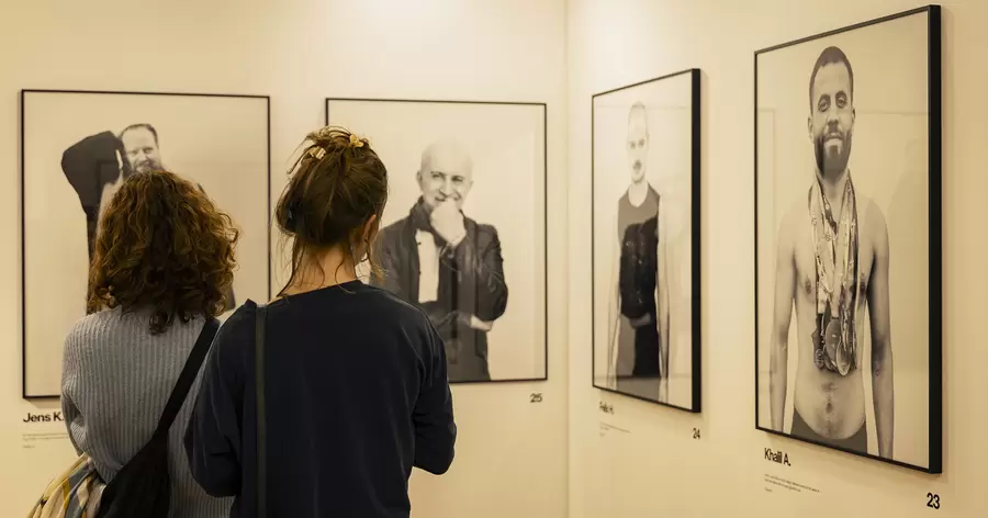 Bilder einer Ausstellung. Foto: Prisca Martaguet