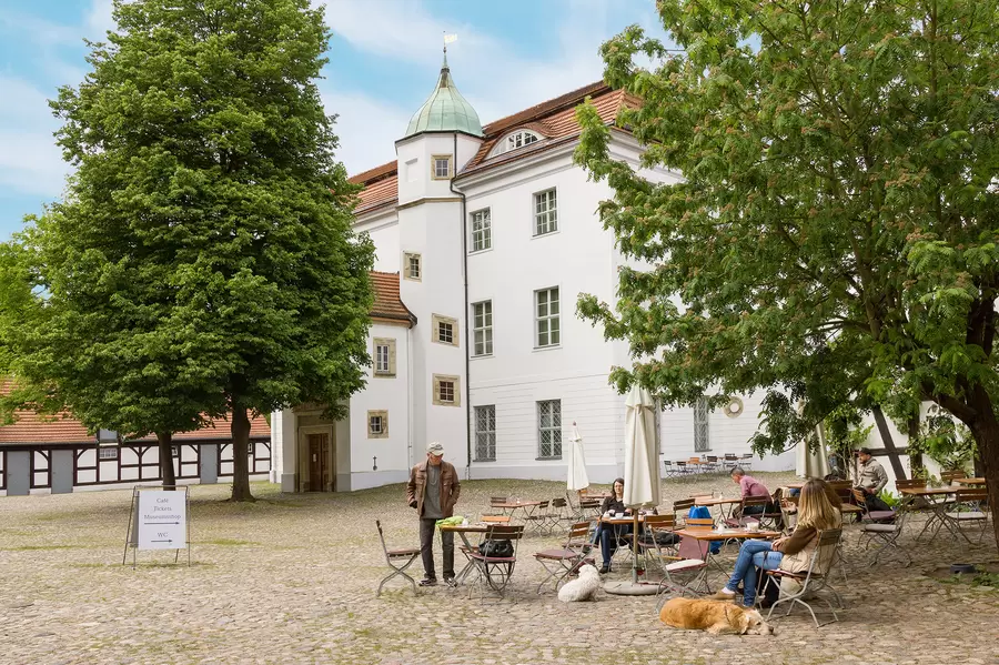 Kunst, Kräuter und Tanz im Jagdschloss Grunewald.