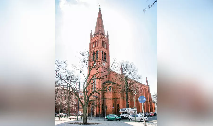 Zwölf-Apostel-Kirche